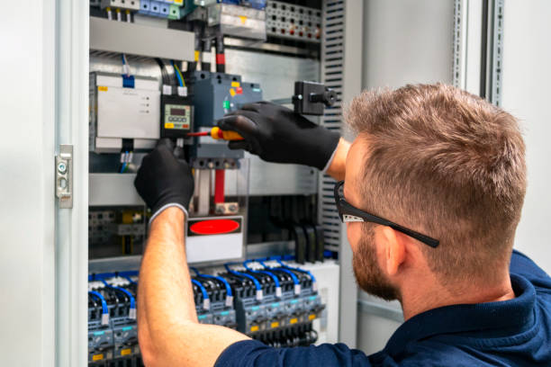 Best Affordable Emergency Electrician  in Westland, MI